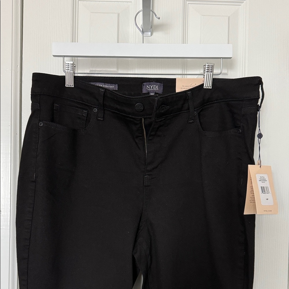 NYDJ Marilyn Straight Jeans Women 18P Black Petite Lift Tuck NWT